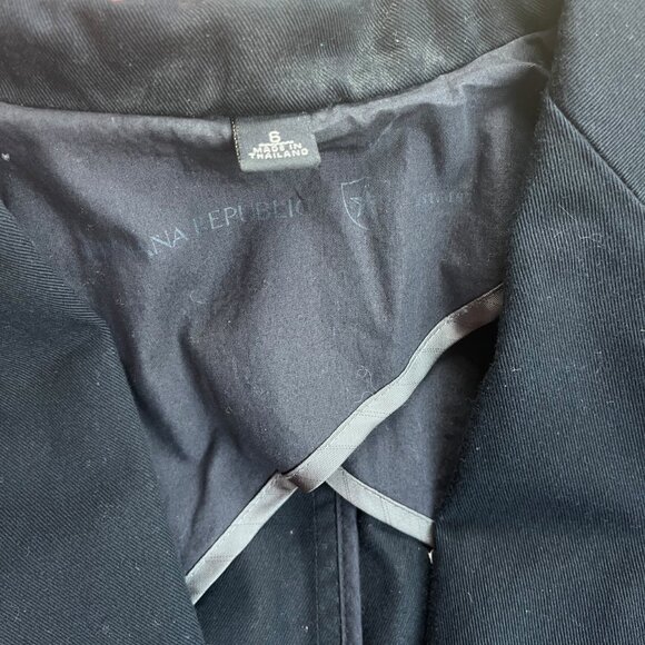 Women’s Banana Republic Blazer Dark Navy - Picture 2 of 4